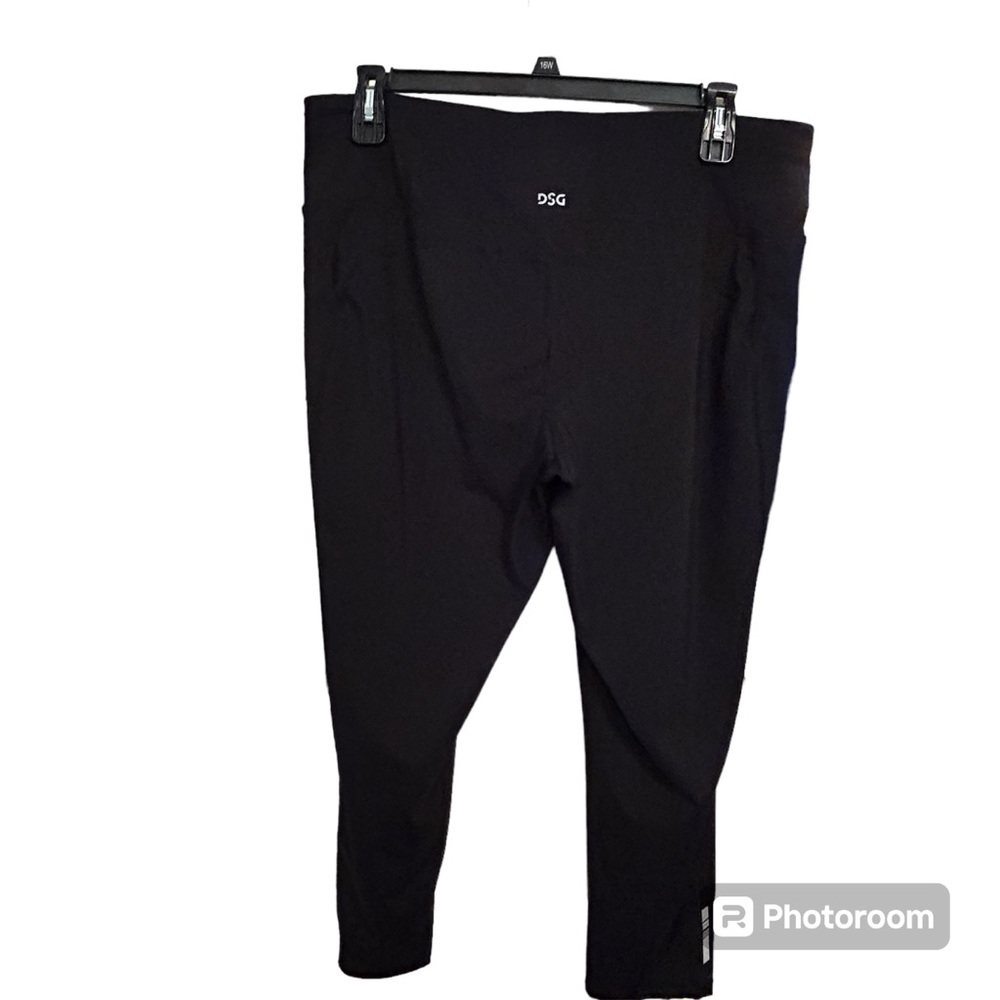 DSG Black 7/8 Leggings Size 2X - Picture 8 of 16
